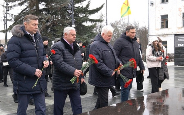 Участие в торжественном митинге, посвященном 81 – й годовщине полного освобождения Ленинграда от фашистской блокады